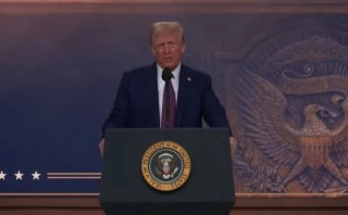 凌晨重磅！特朗普发声：将要求美联储立即降息，呼吁全世界效仿！还批评欧盟关税太高，呼吁OPEC降油价……