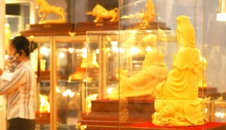 黄金消费量同比下降近10%！金条走俏金饰销量下滑