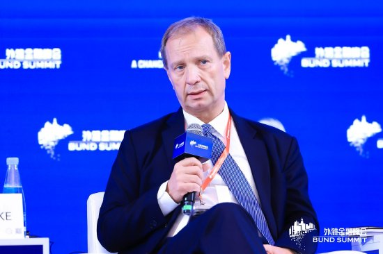 新加坡国立大学东亚研究所所长Alfred Schipke：会不断重申气候无国界-第1张图片