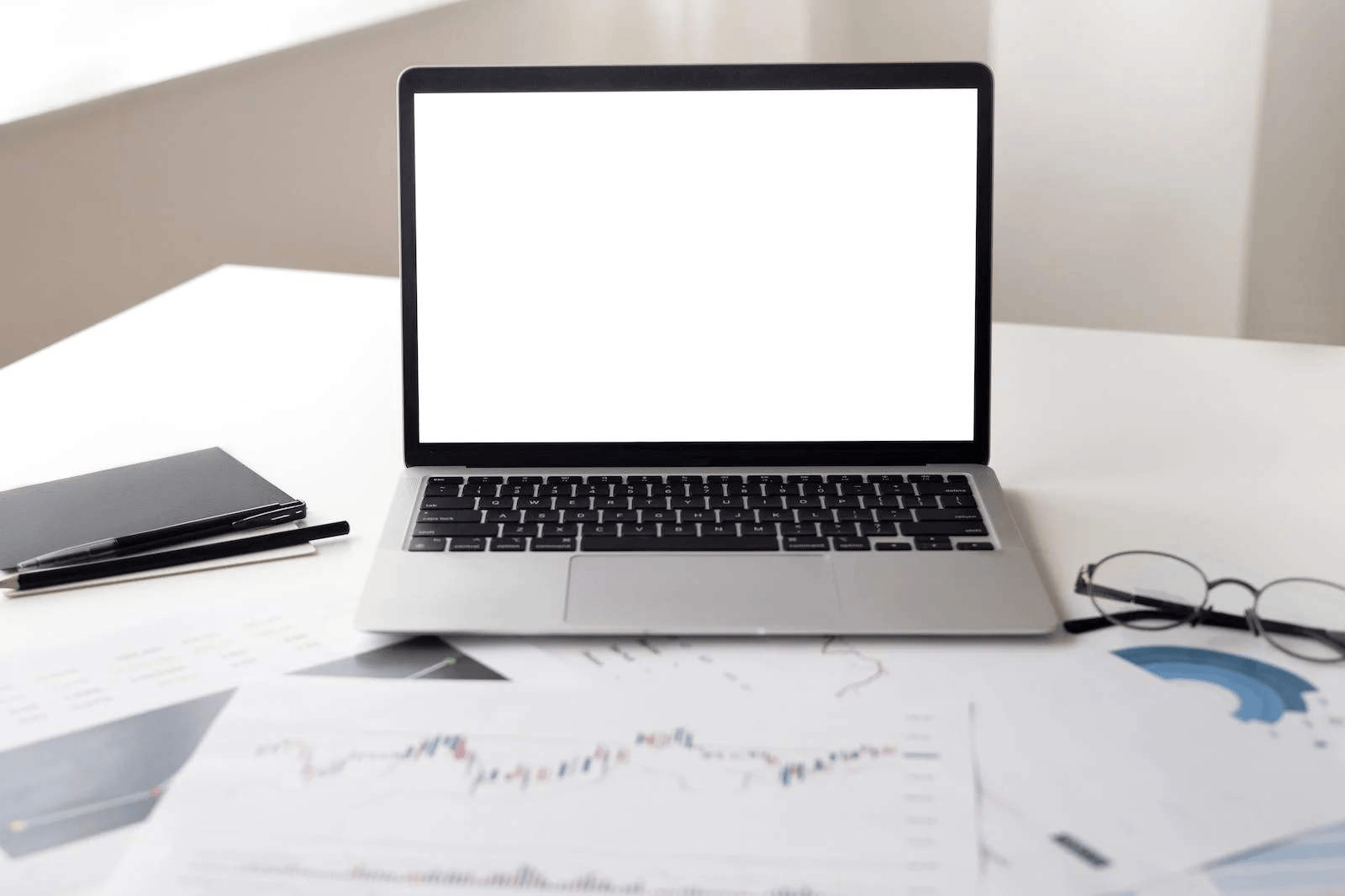 怎么判断股票的 MACD 与趋势线的契合度对价格走势分析的实际价值？MACD 与趋势线价值对价格走势分析有何价值？-第1张图片