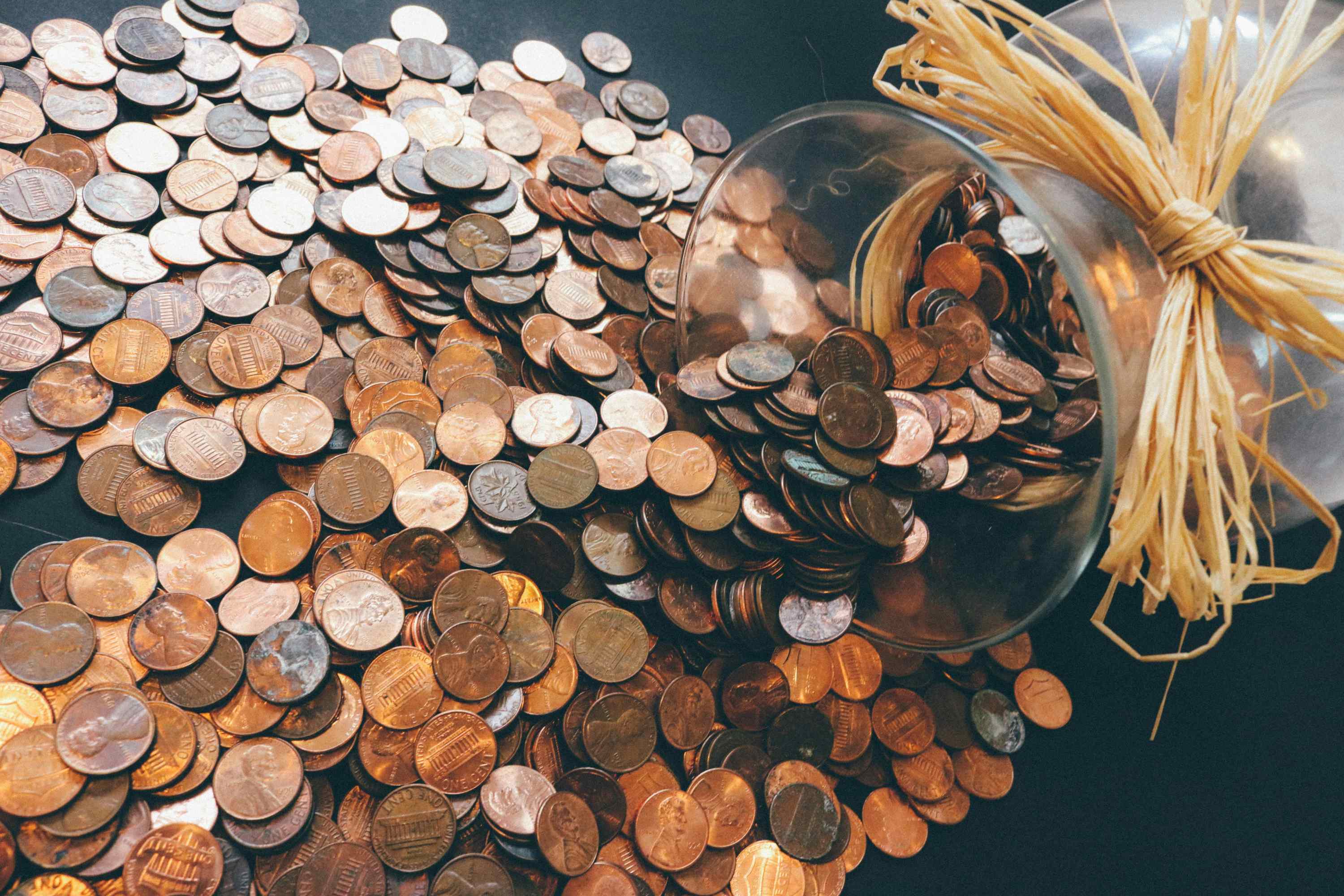 如何参与上海黄金交易并实现投资目标？这种投资方式的风险如何控制？-第1张图片