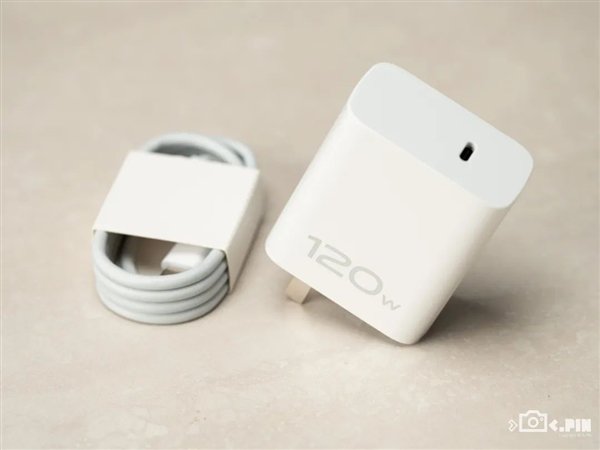 起售价不变 iQOO把标准版升级成了Pro-第9张图片