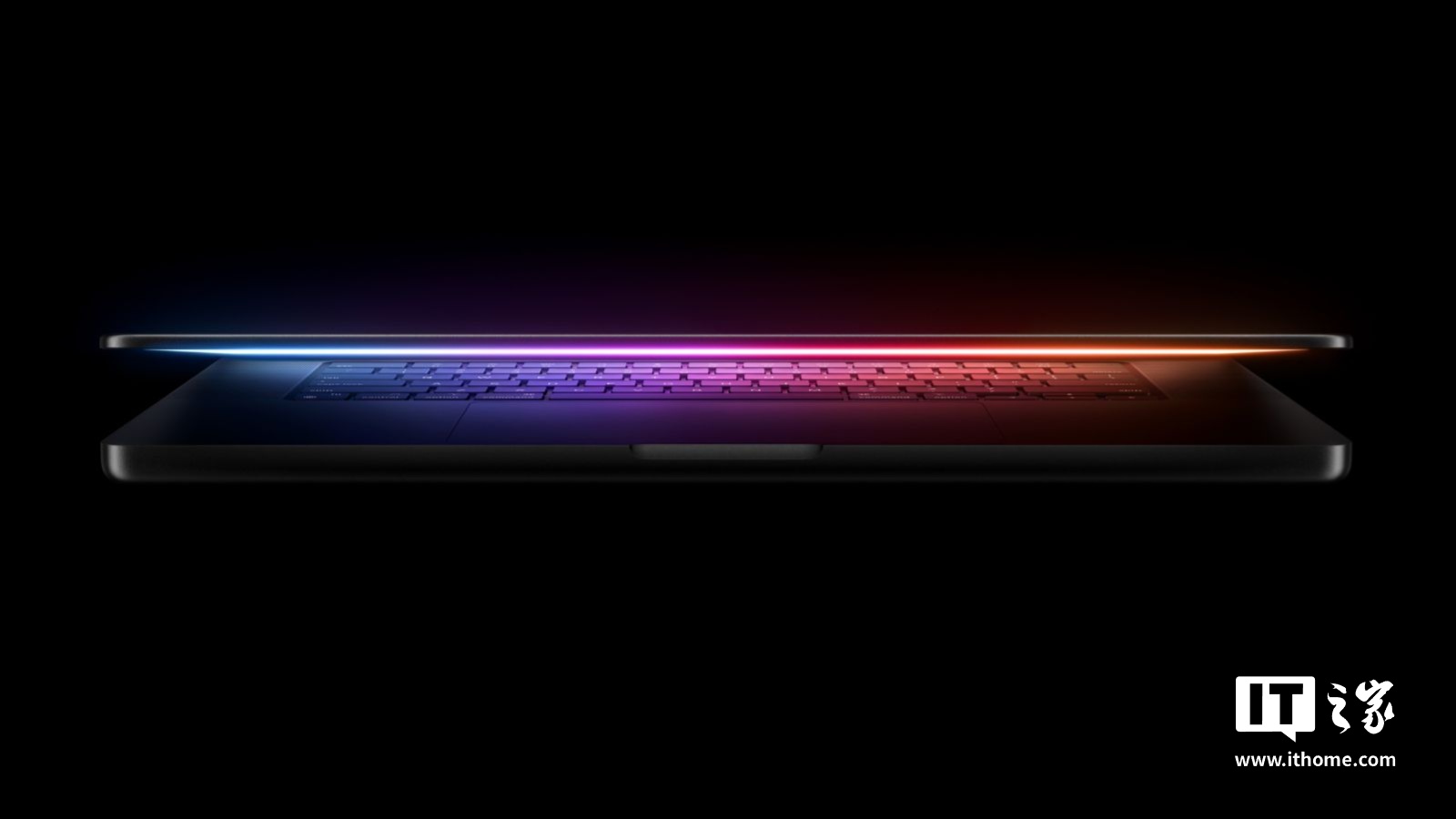 古尔曼：2026 款苹果 MacBook Pro 将“大改”，配备 OLED 屏、机身更薄-第1张图片