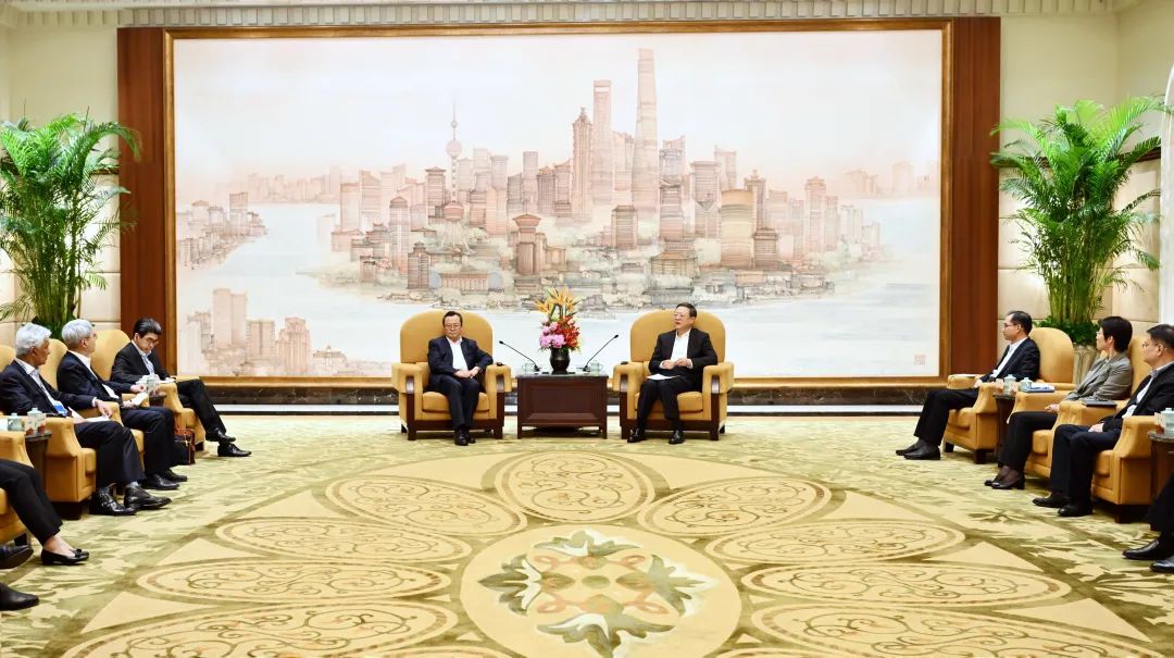 陈吉宁会见中国进出口银行董事长吴富林及各国官方出口信用机构代表-第1张图片