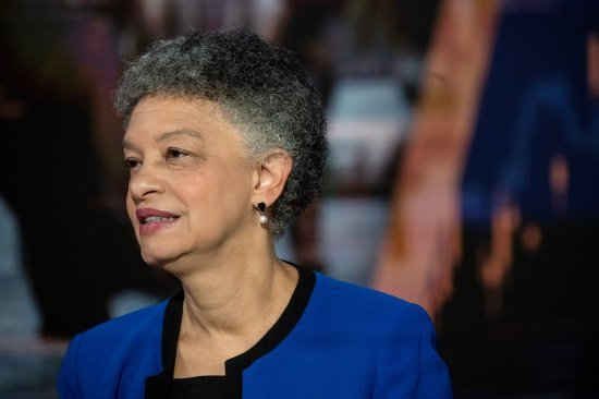 美联储官员Collins：预计通胀会可持续地朝着2%目标回落-第1张图片