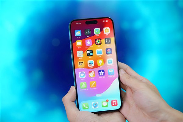 华为还没出手 苹果iPhone双11销量就下滑两位数-第1张图片