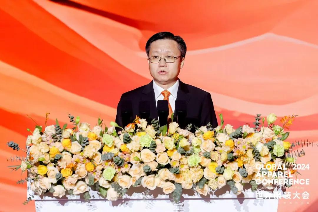 “融和”20个国家和地区服装精英，2024世界服装大会在东莞虎门开幕！-第3张图片