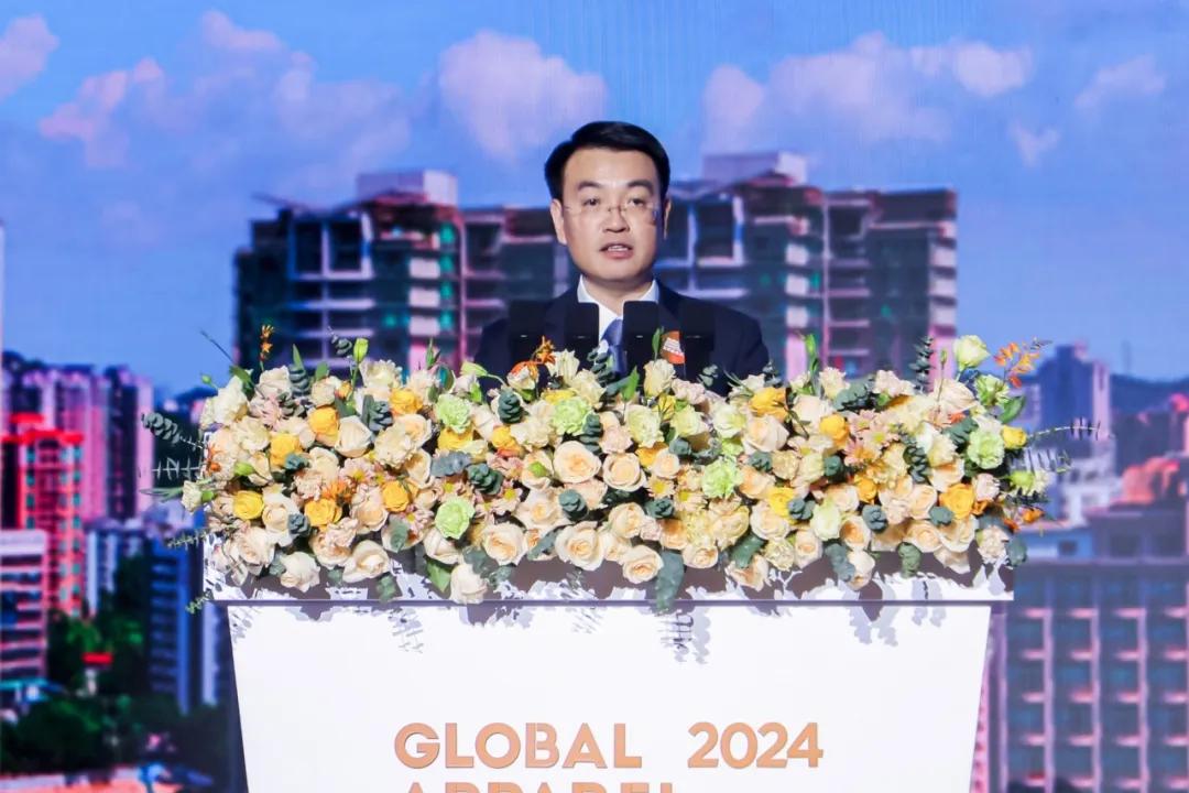 “融和”20个国家和地区服装精英，2024世界服装大会在东莞虎门开幕！-第26张图片