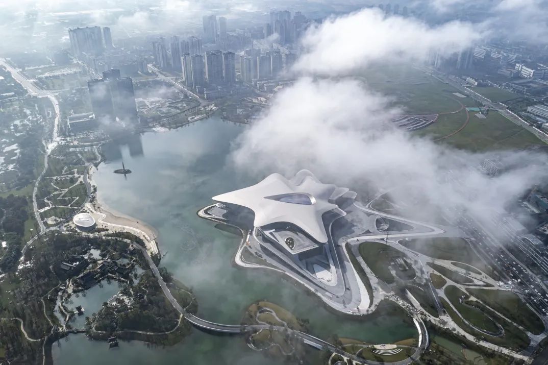 华润置地获2024年香港绿色企业大奖等多项荣誉-第8张图片