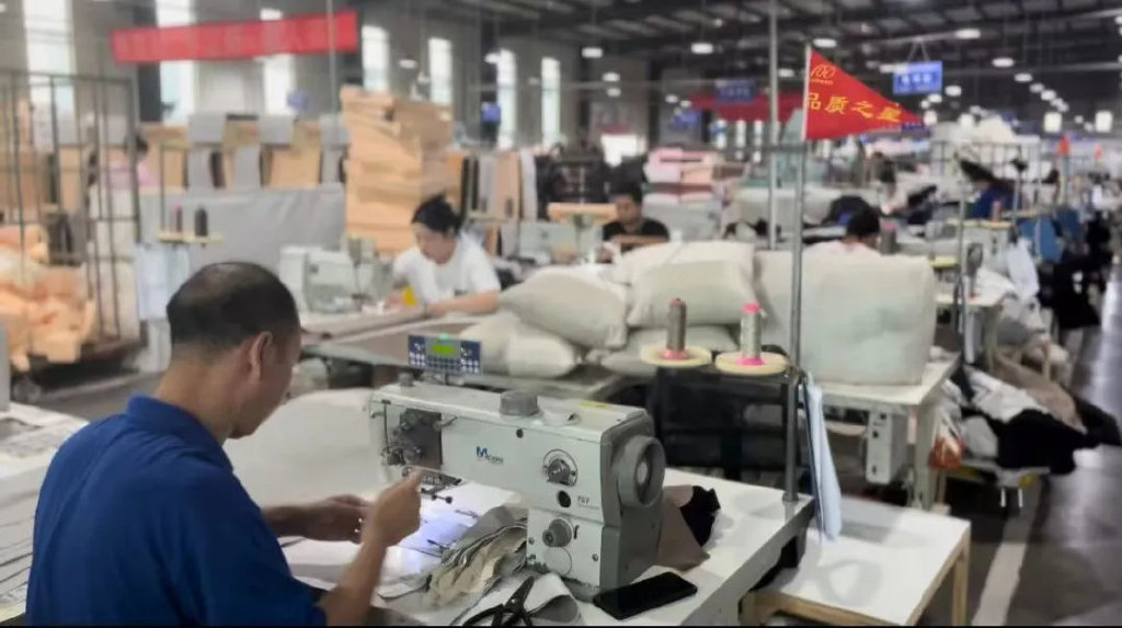 185亿泉州家族，沙发生意遭遇逆风-第9张图片