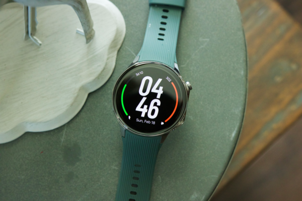 曝一加Watch 3将面向全球发布 最快2025年1月亮相-第1张图片