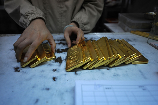 黄金大变局：卖不动的金项链，抢不够的金条|棱镜-第2张图片