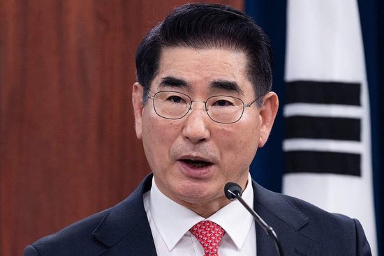 韩国前国防部长官金龙显企图在狱中自杀-第1张图片