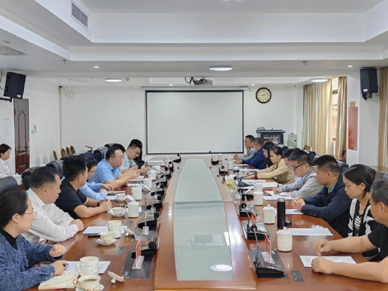 党建引领赋能乡村振兴 “保险+期货”为胶农撑起保护伞 ——金瑞期货海南白沙“保险+期货”项目顺利结项-第2张图片