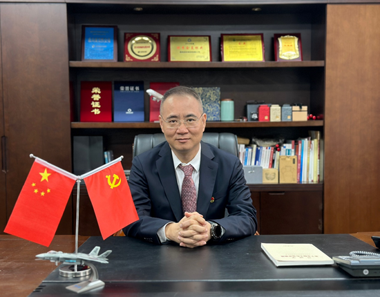 如何打破“同质服务竞争”？国海证券副总裁、零售财富委员会主任汪成接：三方面塑造财富管理业务-第1张图片