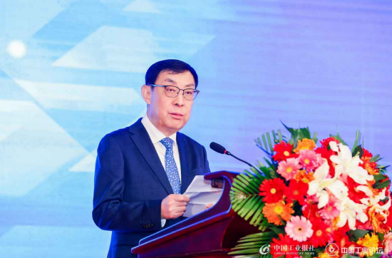 马培华：把发展新质生产力摆在突出位置，推进质量变革、效率变革、动力变革-第1张图片