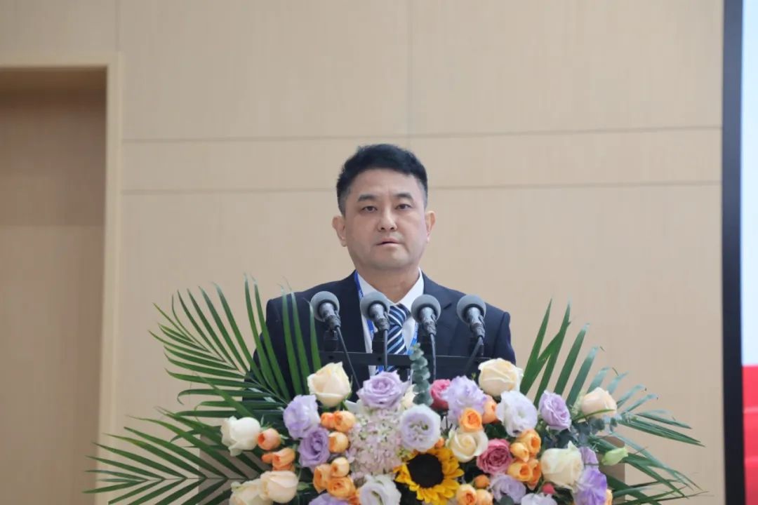 华峰化学公司召开2025年度职工代表大会暨工作会议-第2张图片