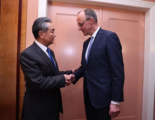 德国政局突变！大选结果出炉：联盟党总理候选人默茨宣布胜选！朔尔茨承认失利：痛苦的结果-第4张图片