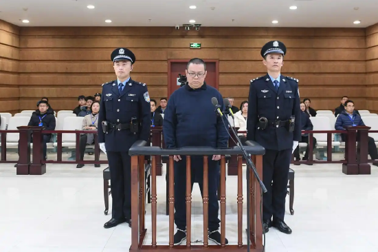 维持死刑，中国华融国际控股公司原总经理白天辉二审宣判-第1张图片