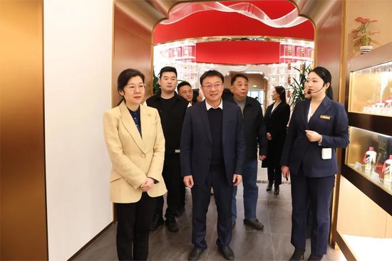 茅台召开部分省区茅台酒市场座谈会，聚焦信心、转型、触达三个关键词-第13张图片