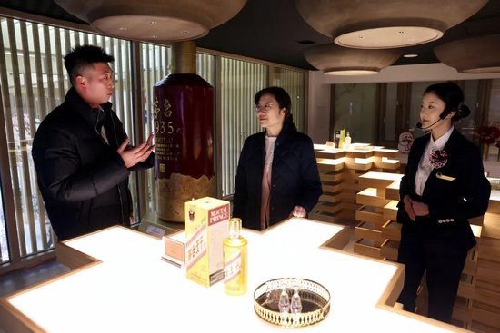 茅台召开部分省区茅台酒市场座谈会，聚焦信心、转型、触达三个关键词-第14张图片